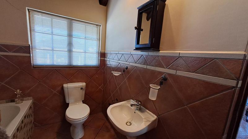 4 Bedroom Property for Sale in Albertinia Western Cape